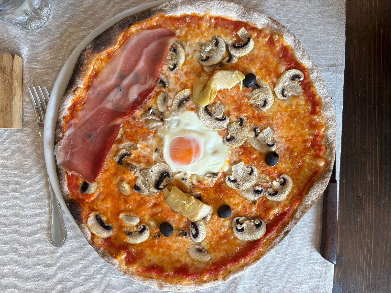 Pizza Capricciosa